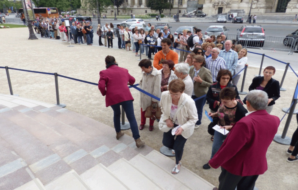 Poteaux de guidage à sangle et à corde - Gamme P&P Poteaux de guidage professionnels sangle rétractable P&P pour file d'attente