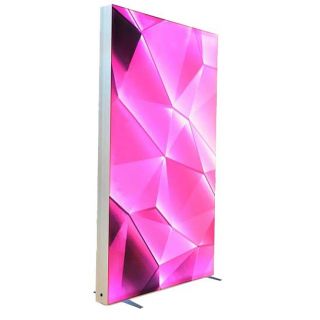 Totem RETROLUM2 200 x 200 cm avec visuel personnalisé